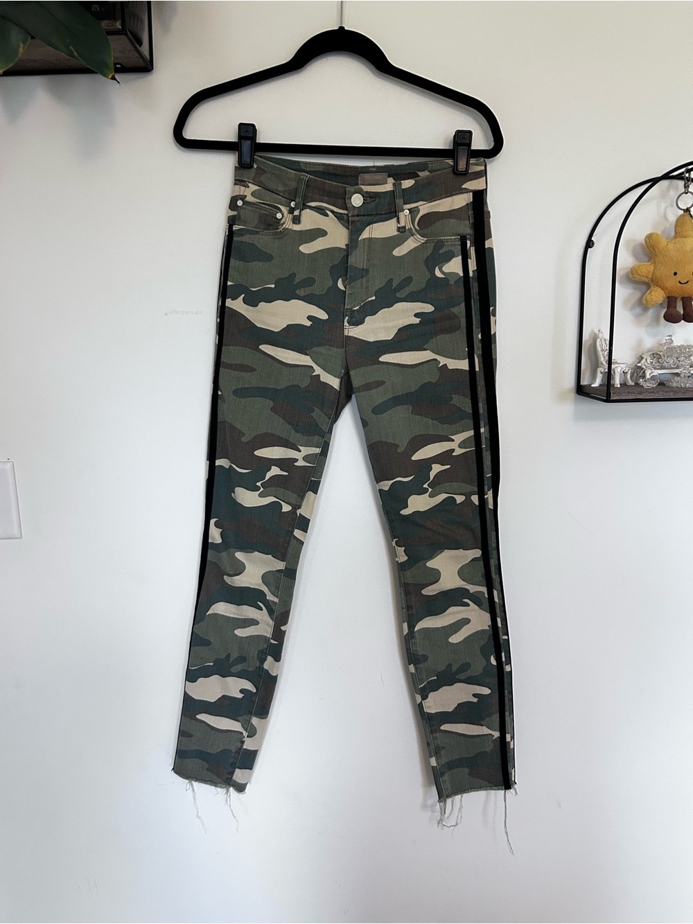 Mother Jeans High Waisted The Looker Ankle Fray See Me Run Camo Skinny Jeans 25